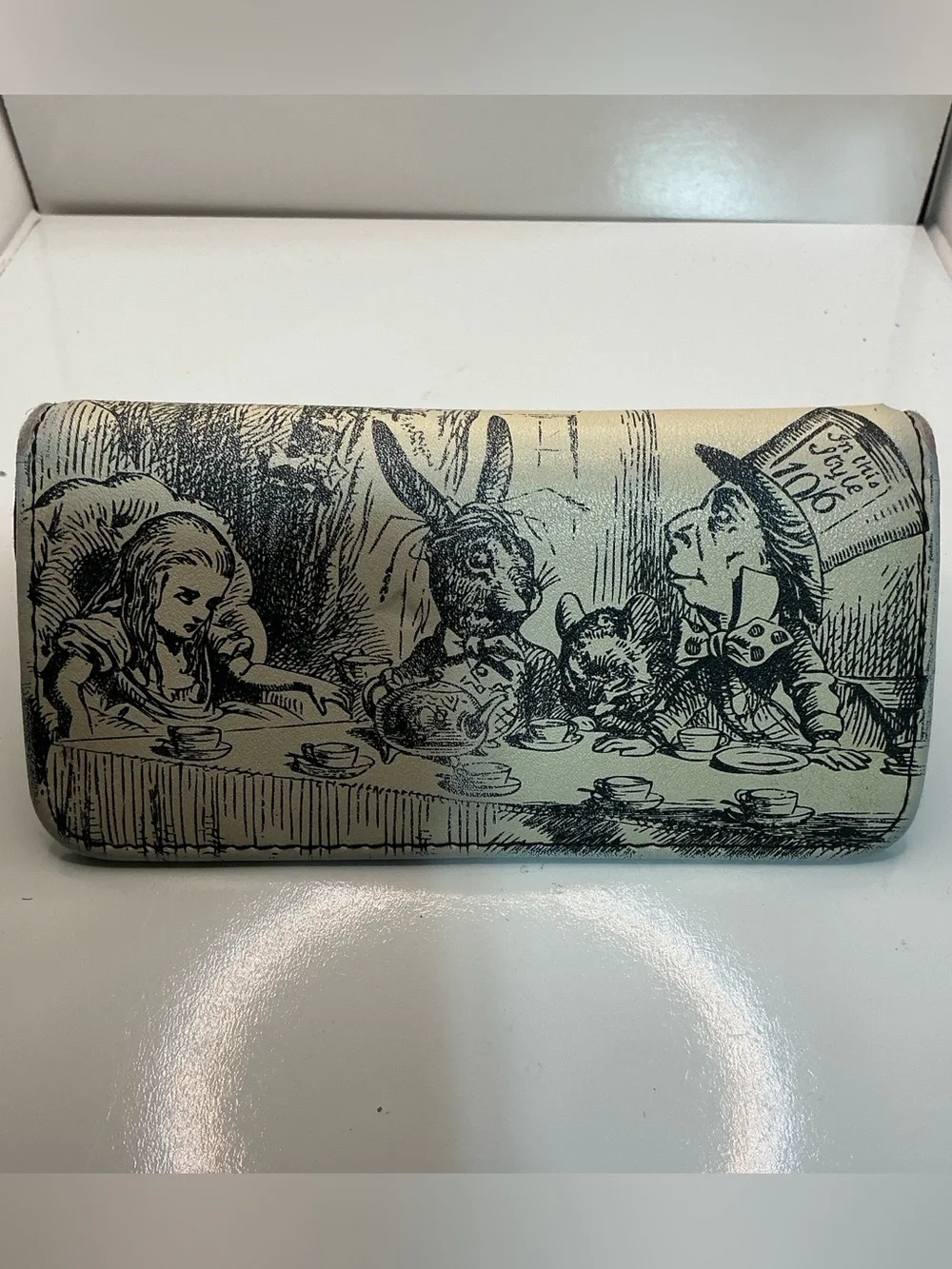 Loungefly Alice in Wonderland Wallet Black Disney Mad Hatter White Rabbit